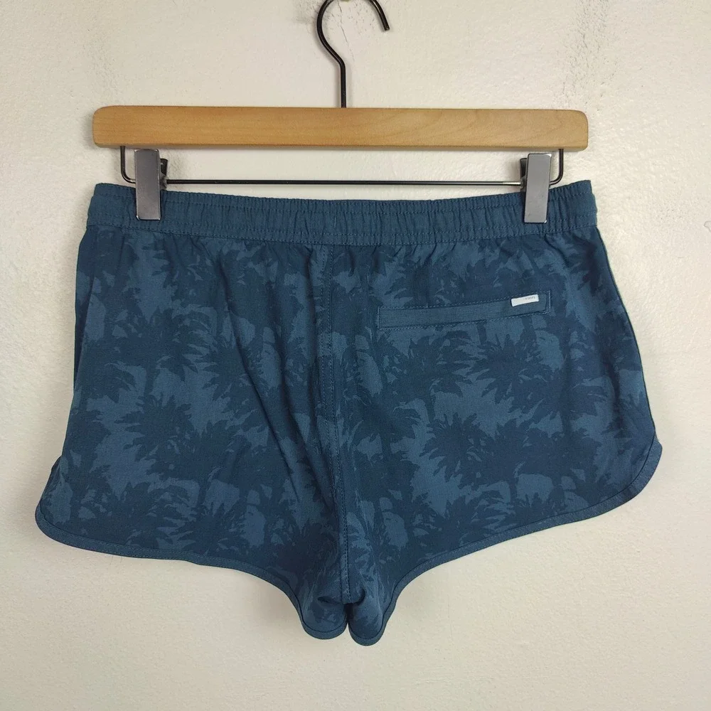 Vuori Tavi Shorts Womens Small Midnight Ocean Blue Performance Running - Picture 5 of 6